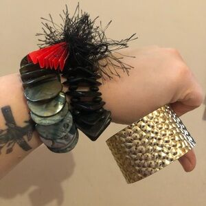 5/$15 🐱 Bundle of 3 Bracelets